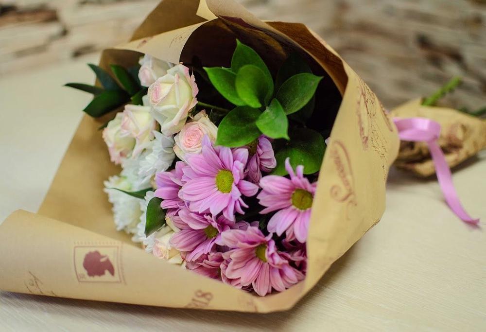 Букет цветов из: Розы и Хризантемы в Высоком