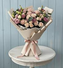 Букет цветов из:  Розы и Лизиантусы #REPLACE_PRED# Высоком