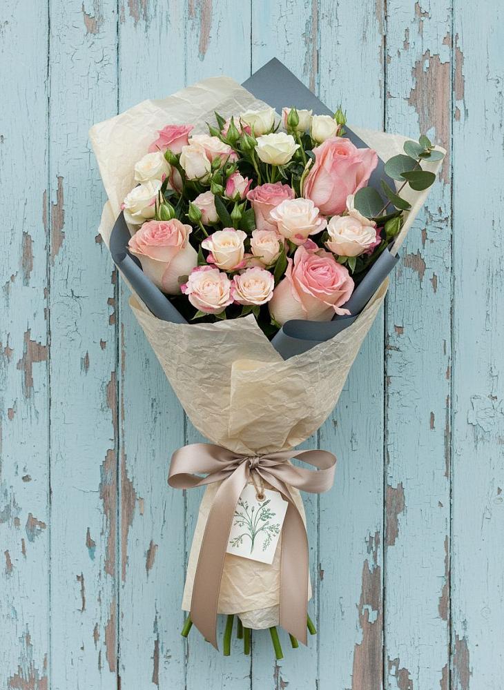 Букет цветов из: Розы в Высоком