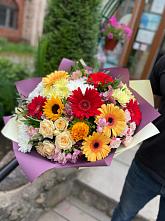 Букет цветов из:  Герберы, Ромашки, Хризантемы, Розы и Подсолнухи #REPLACE_PRED# Высоком