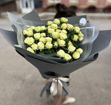 Букет Белые кустовые розы Солинеро #REPLACE_PRED# Высоком