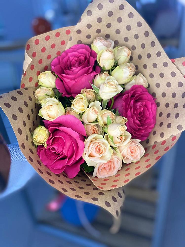 Букет цветов из: Розы в Высоком