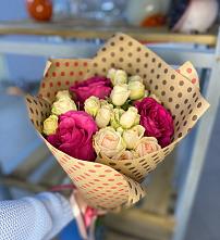 Букет цветов из:  Розы #REPLACE_PRED# Высоком