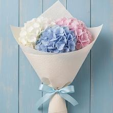 Букет цветов из:  Гортензия в Высоком
