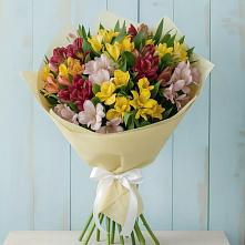 Букет цветов из:  Альстромерии в Высоком